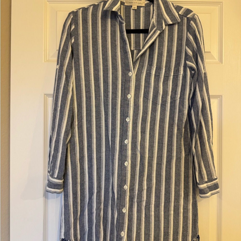 Cloth & Stone Blue and White Striped Long Sleeve Mini Dress
